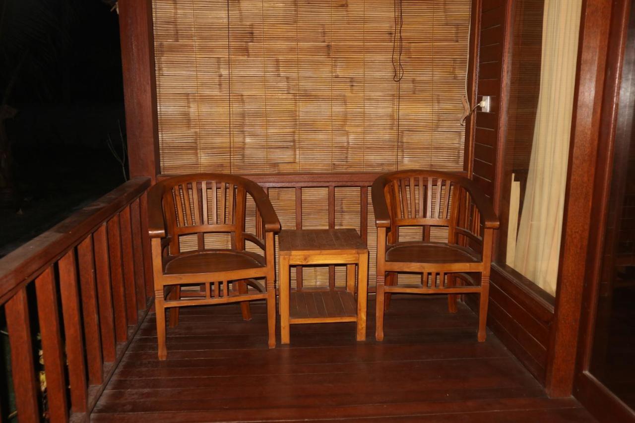 Svaha Nusa Guest House レンボンガン島 エクステリア 写真