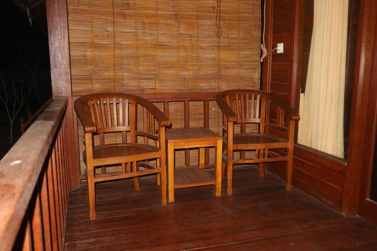 Svaha Nusa Guest House レンボンガン島 エクステリア 写真
